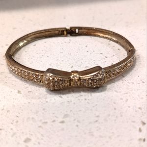 Jewelmint Bow Tie Bracelet